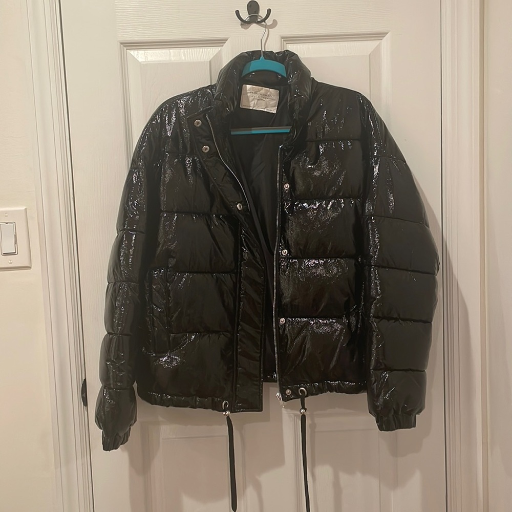 ZARA * Black Waterproof Puffer Jacket *